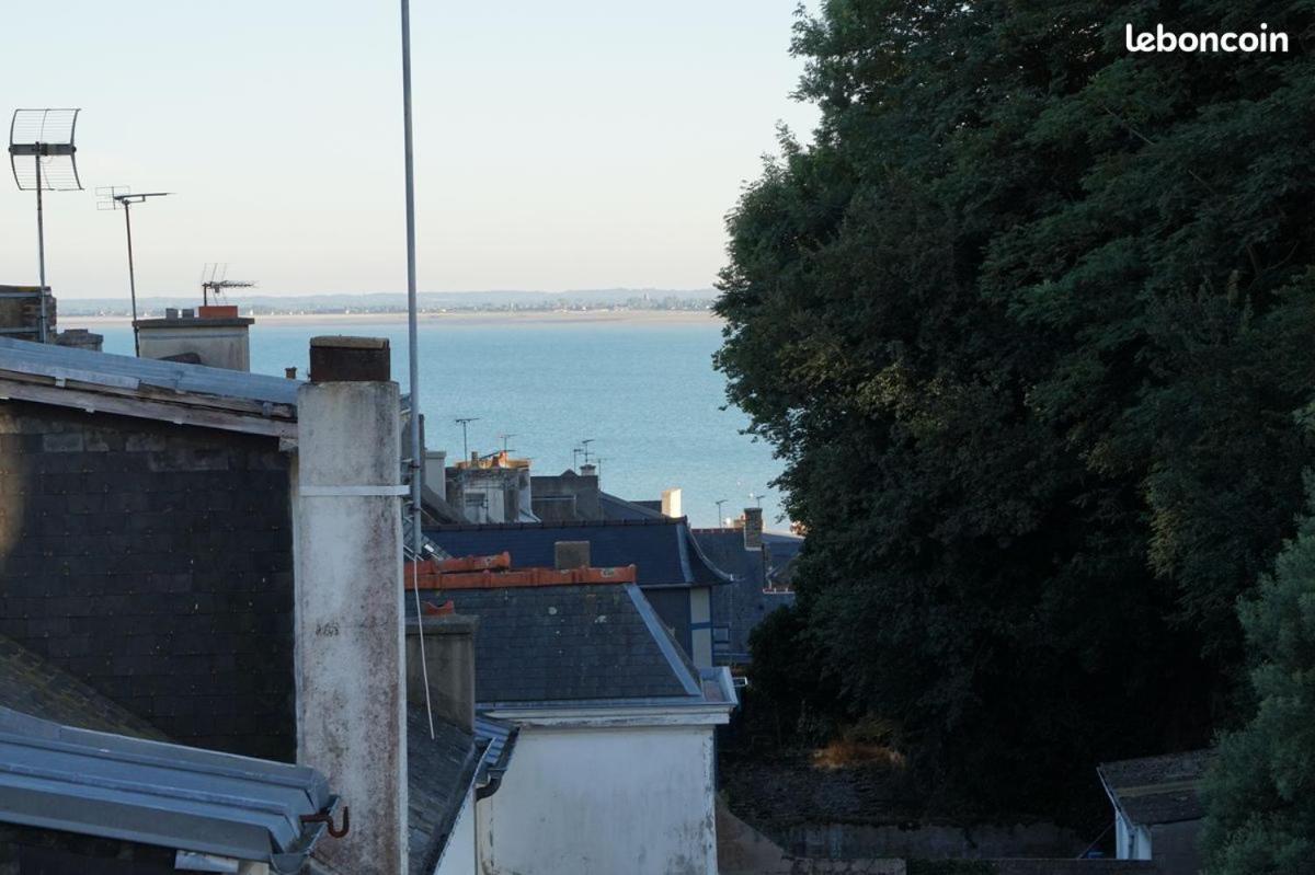 T3 Calme Et Lumineux Entre Mer Et Centre Bourg Cancale Buitenkant foto